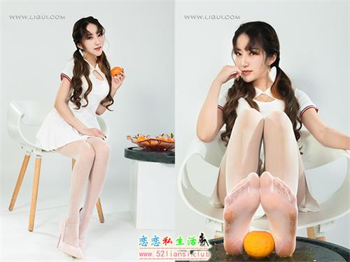 [Ligui丽柜] 2022.02.04《香丝柔吻》汐汐【76P/78M】