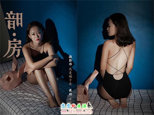 [YALAYI雅拉伊] No.100 暗房 李晗【41P/312M】