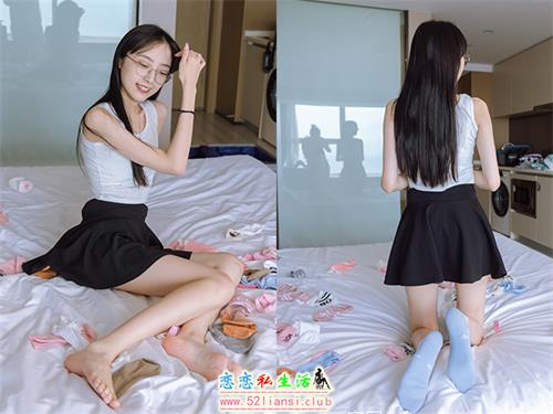 [袜啵啵] 127期 稚予-麦昆板鞋、两双自然穿旧棉袜、裸足(带视频)【139P+1V/5.64G】