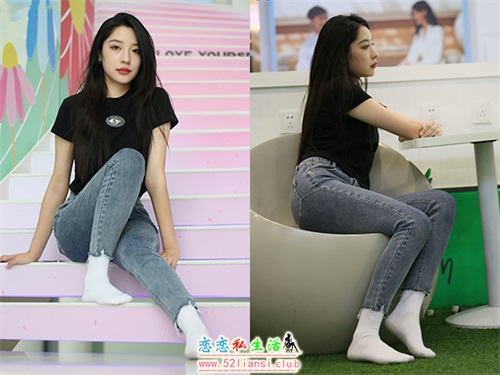 [织梦映像]新刊019-大家闺秀大美女白袜裸足(带视频)【100P+1V/2.22G】