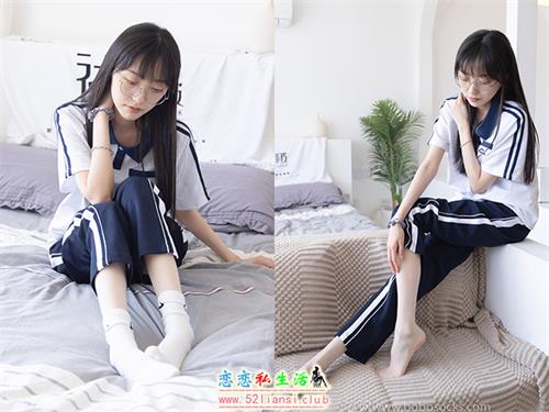 [袜啵啵] 207期 稚予-aj板鞋、白棉袜、油亮白丝、校服裤里丝(带视频)【140P+1V/5.25G】