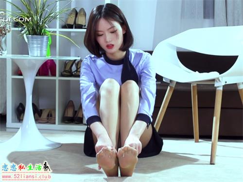 [Ligui丽柜视频]292-《肉丝俏女郎》敏儿【9min/250M】