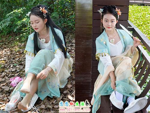 [初夏女神]097期 双双~【荷花仙子】趁着荷花盛开的季节赶紧拍一套汉元素古装(带视频)【140P+1V/6.32G】