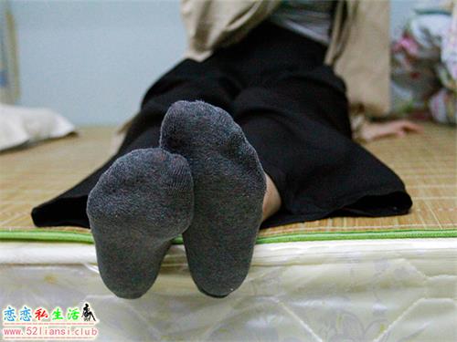 [鱼鱼足影]@023-第23期：文文护士【43P/311M】