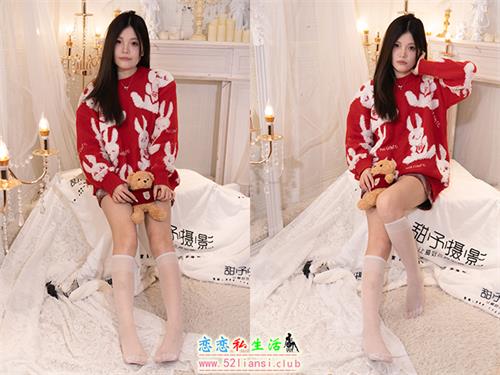 [甜予摄影] NO.058 小熊-板鞋、过膝白棉袜、过膝薄白丝(带视频)【128P+2V/9.59G】