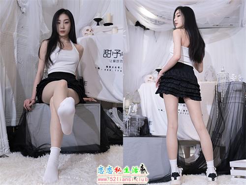 [甜予摄影] NO.076 小狸-帆布鞋、白棉袜、肉丝-脚尖加固款(带视频)【126P+2V/9.61G】