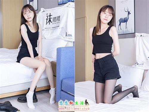 [袜啵啵] 445期 稚予-长靴、马丁短靴、黑丝-脚尖加固款、白棉袜(带视频)【145P+1V/5.4G】