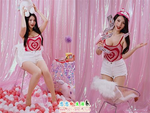 [街拍丝足]481-长腿美模 筱筱 - 热裤棚拍【92P/221M】