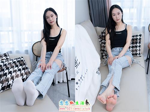 [甜予摄影] NO.181 小容-板鞋、白棉袜、裸足(带视频)[130P+2V/9.83G]