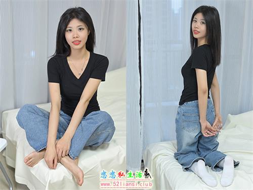 [凝思摄影]No.002 木木-T恤、短白袜、平底鞋(带视频)[140P1V-4.77G]