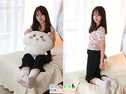 [凝思摄影]No.013 铃铃-T恤、短白袜、平底鞋(带视频)[139P1V-4.08G]