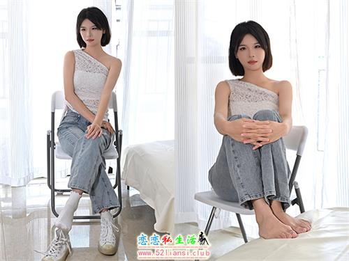 [凝思摄影]No.018 小睿-T恤、短白袜、平底鞋(带视频)[142P1V-4.34G]