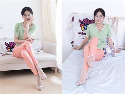 [物恋传媒] No.2633 茯苓-高跟凉鞋、薄白丝、皮裤裤里丝[160P1V-3.81GB]