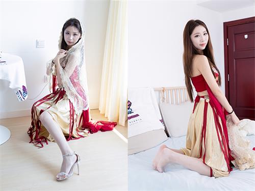 [物恋传媒] No.2649 泡泡-高跟鞋、油亮薄肉丝[160P1V-3.71GB]