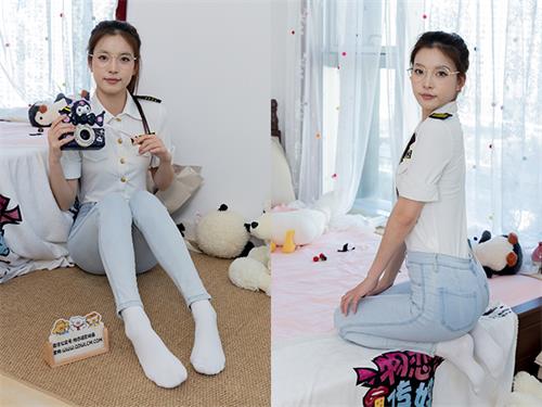 [物恋传媒] No.2656 茯苓-高跟长靴、纯白棉袜 [206P1V-7.17GB]