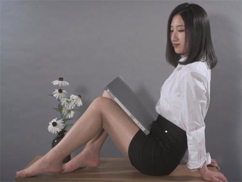 [Ligui丽柜视频]440-《办公室小萌妹》软软【7min/111M】