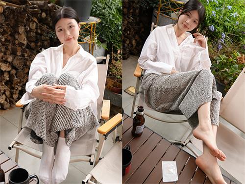 [青柠映画]No.113小小 露营喝酒[148P-318MB]