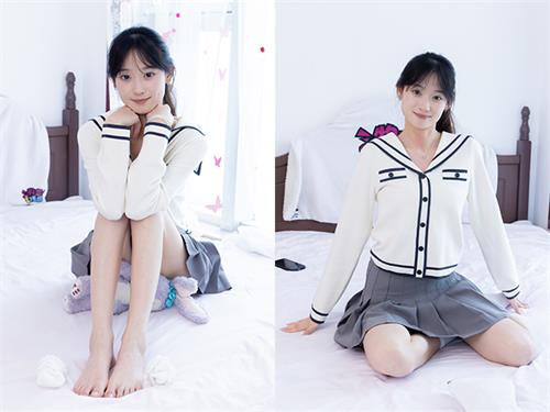 [物恋传媒] No.2768 山奈-板鞋、白棉袜、裸足、半脱袜子[215P1V-5.44GB]